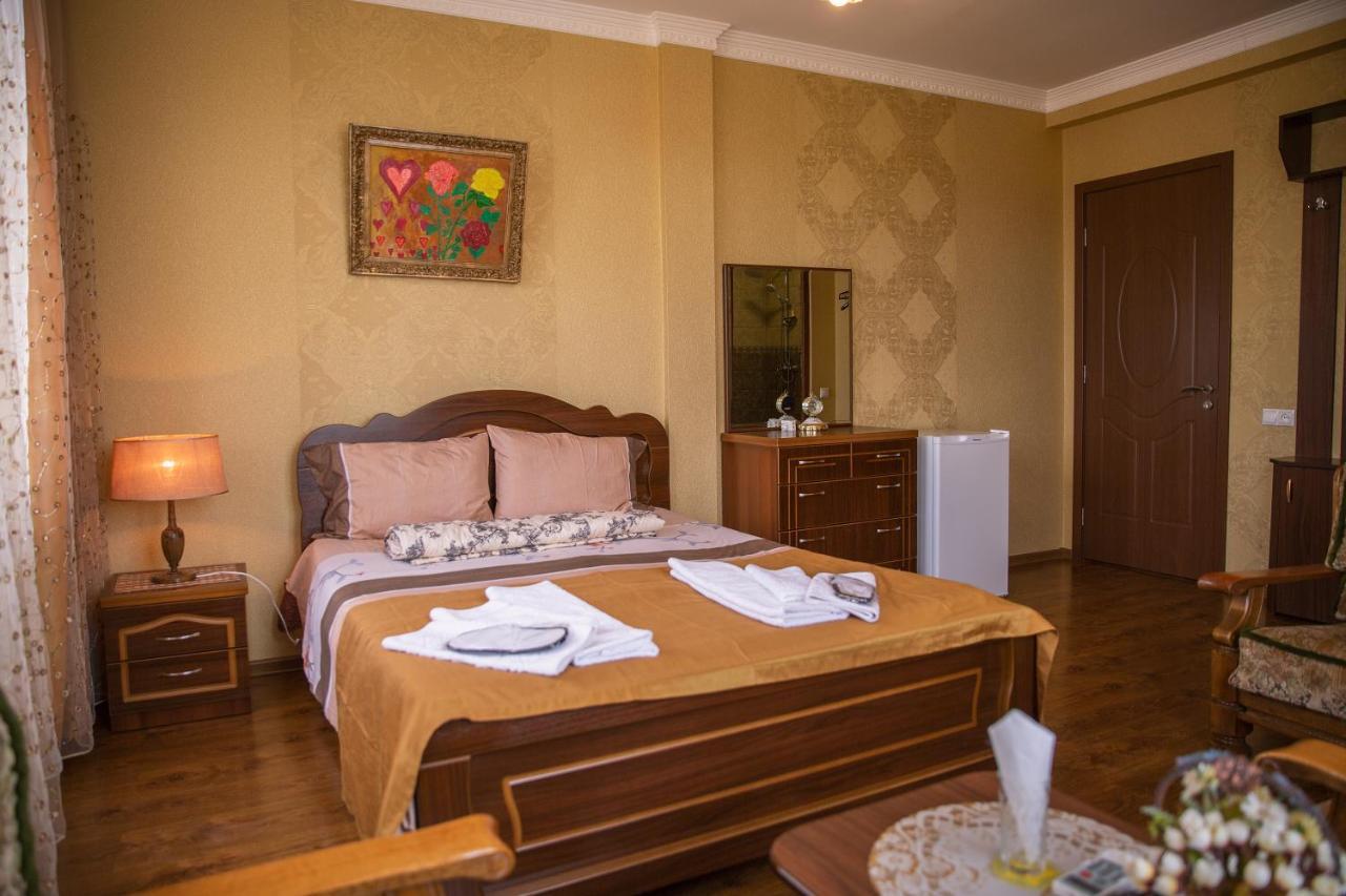 Family Hotel Kolorit Old Tbiliszi Kültér fotó