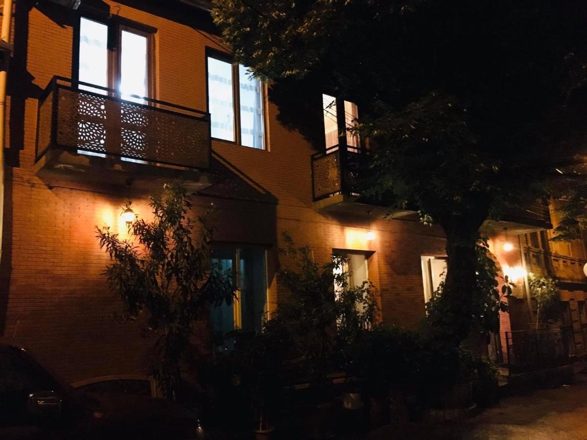 Family Hotel Kolorit Old Tbiliszi Kültér fotó